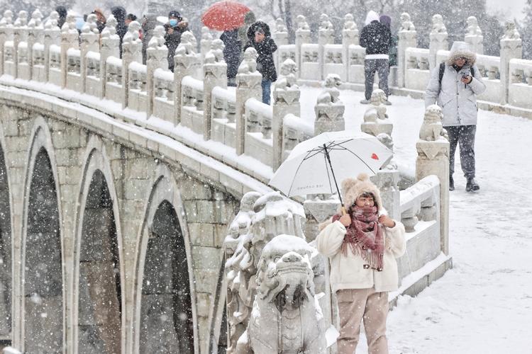 北京发布暴雪橙色预警