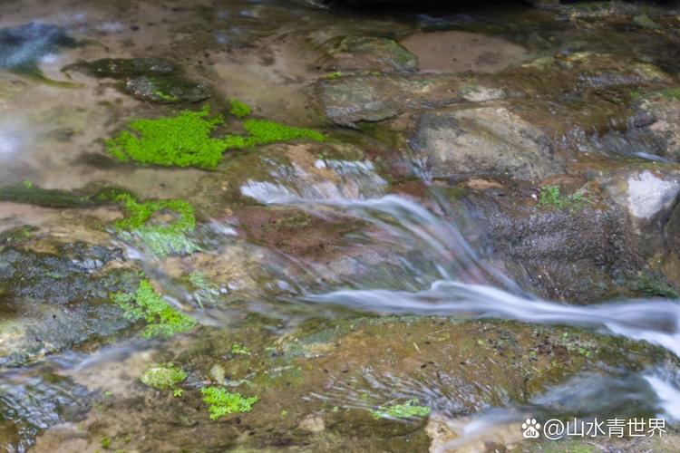 如何慢门拍摄流水丝滑效果